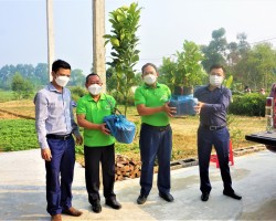 Trung tâm HTND cung ứng giống cây ăn quả cho hội viên nông dân huyện Hương Khê