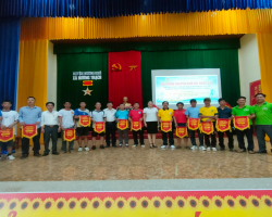 Hội Nông dân xã Hương Trạch tổ chức giải bóng chuyền chào mừng kỷ niệm 92 năm Ngày thành lập Hội Nông dân Việt Nam (14/10/1930-14/10/2022)