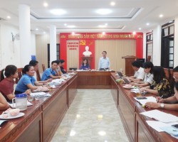 Đồng chí Đặng Giang Trung – Phó Bí thư Thường trực Huyện uỷ, Chủ tịch HĐND huyện phát biểu tại buổi làm việc với đoàn kiểm tra
