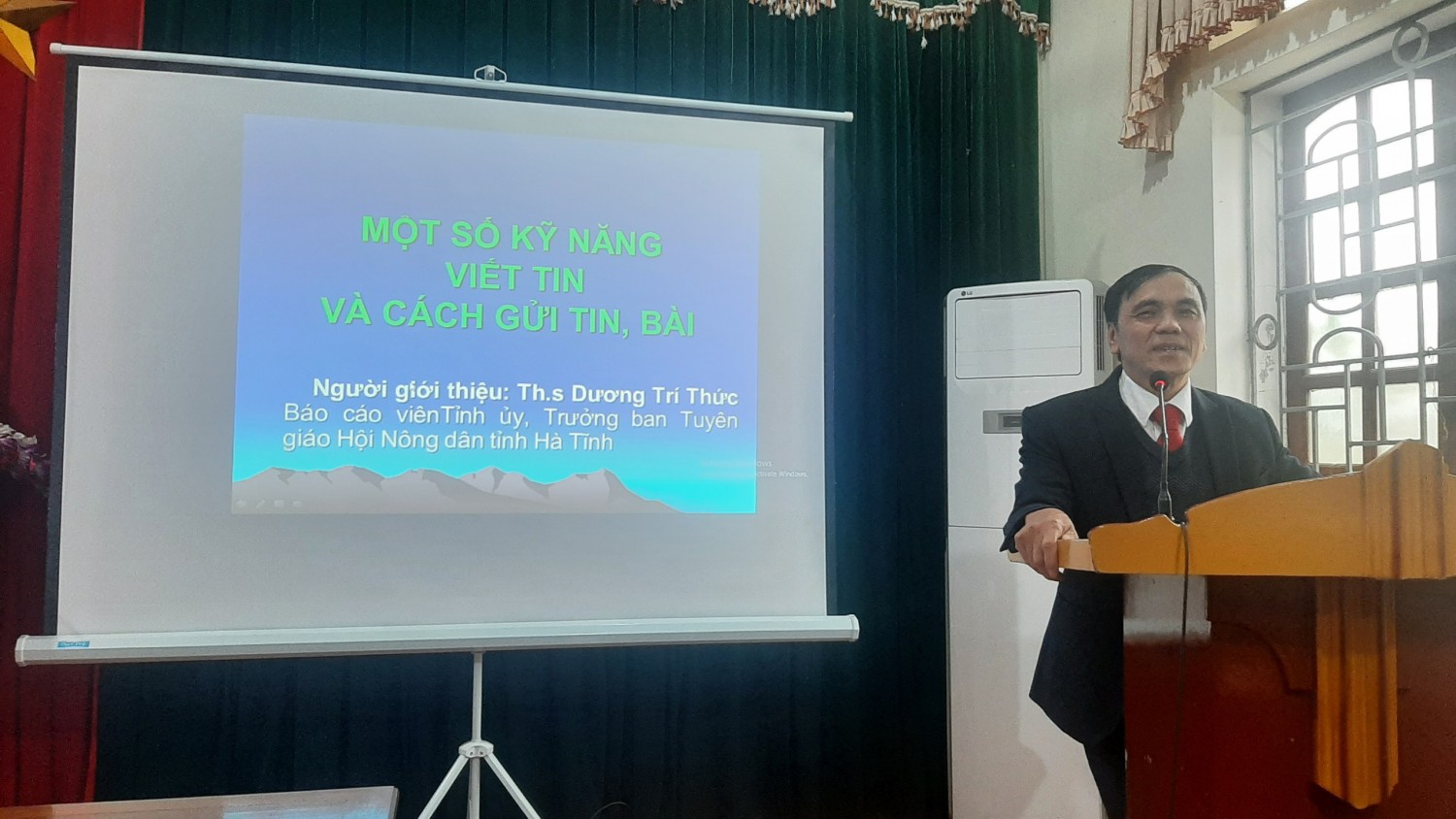 Hội Nông dân huyện Can Lộc tổ chức tập huấn kỹ năng viết tin, bài cho đội ngũ cán bộ Hội cơ sở