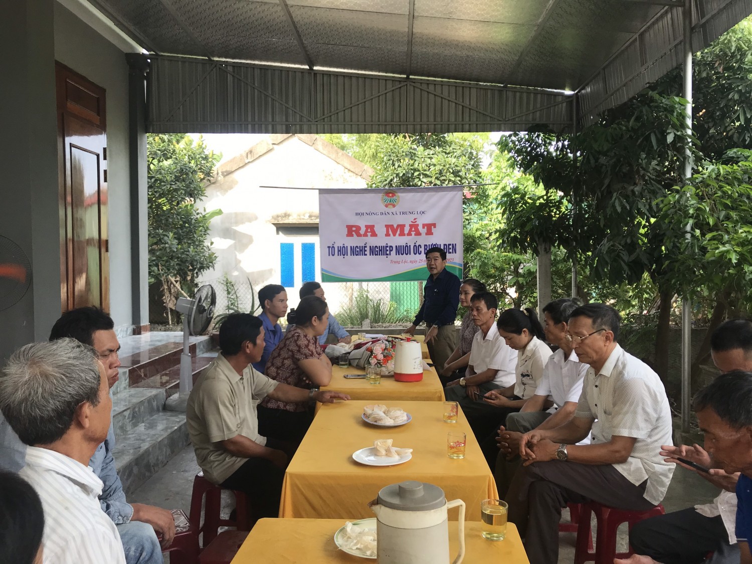 ĐC Nguyễn Hữu Hài, CT Hội Nông dân huyện phát biểu chỉ đạo