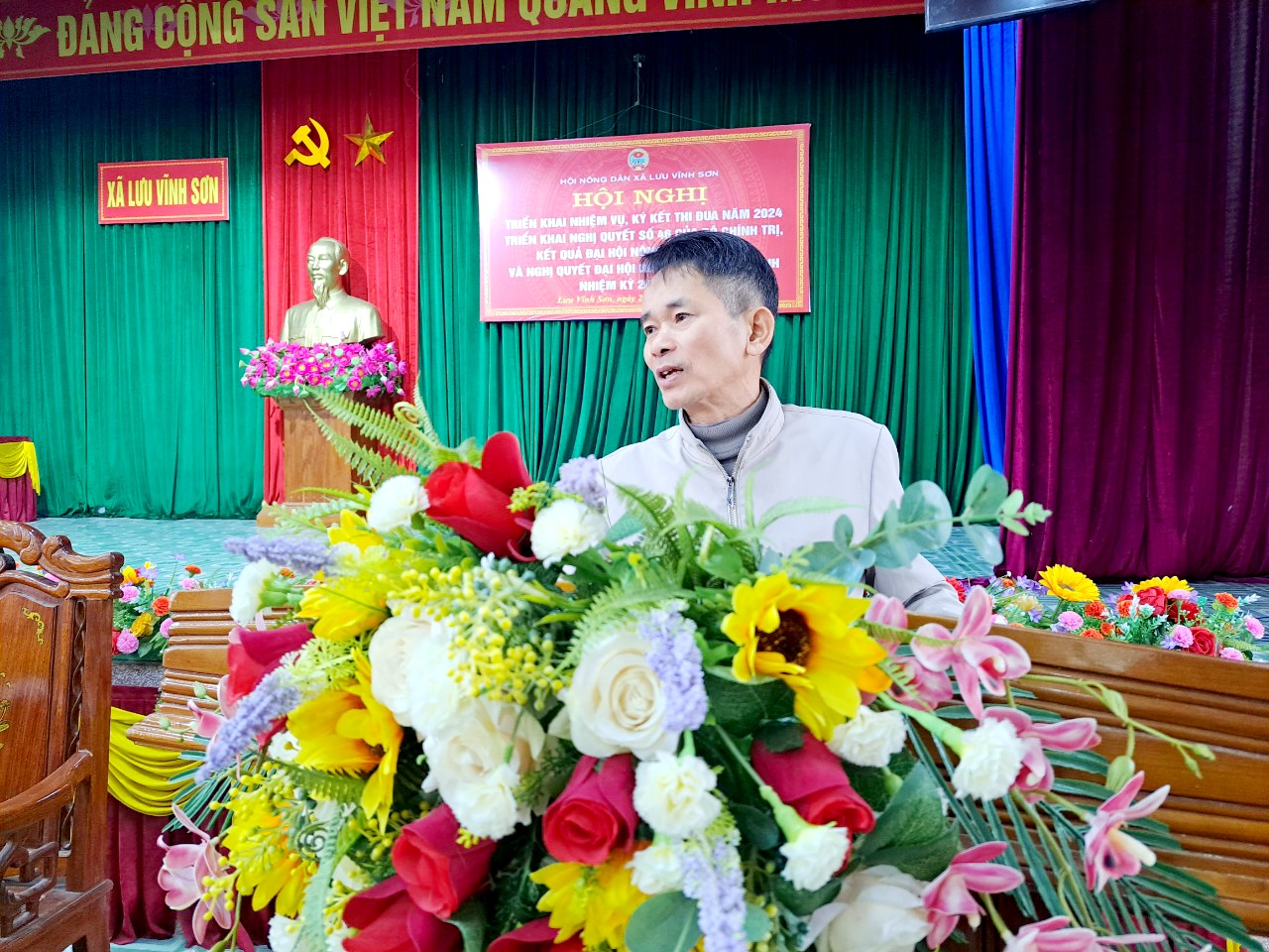 Hội Nông dân xã Lưu Vĩnh Sơn tổ chức hội nghị triển khai nhiệm vụ và ký kết thi đua năm 2024