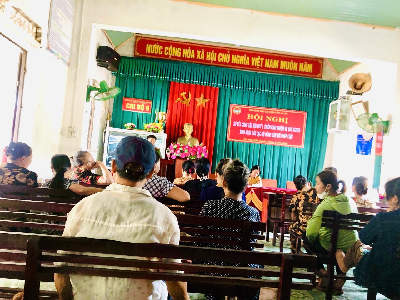 Thị trấn Cẩm Xuyên tổ chức sinh hoạt các câu lạc bộ nông dân với pháp luật