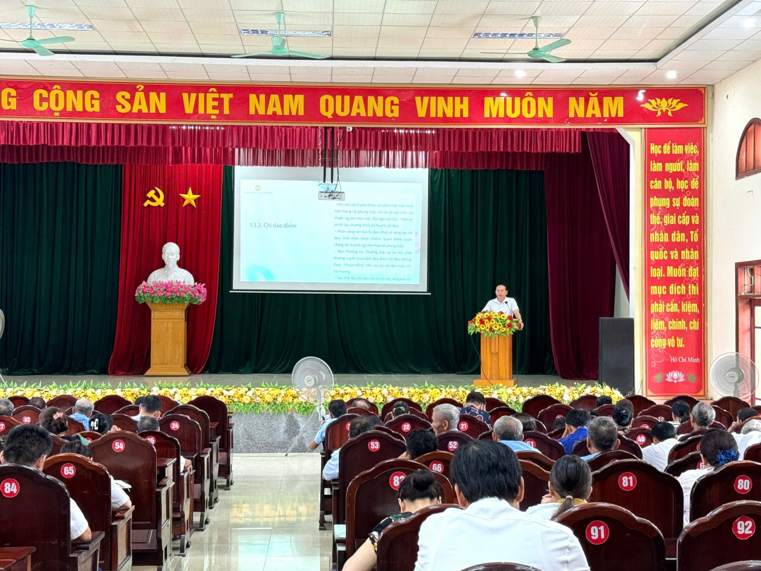 Hội Nông dân thành phố Hà Tĩnh bồi dưỡng nghiệp vụ công tác Hội cho gần 170 cán bộ Hội Nông dân cơ sở