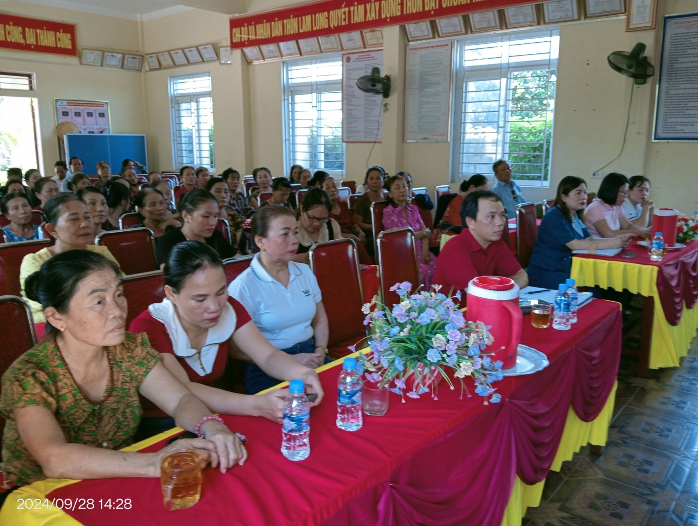 Hội Nông dân xã Xuân Hải tổ chức sinh hoạt tại chi hội Lam Long