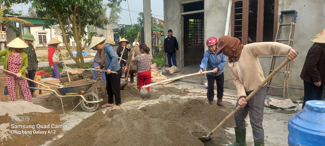Hội Nông dân xã Thạch Thắng, thành phố Hà Tĩnh hỗ trợ làm nhà ở