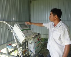Mô hình giám sát nông nghiệp thông minh cho cây cam của gia đình ông Thái Vinh Quang