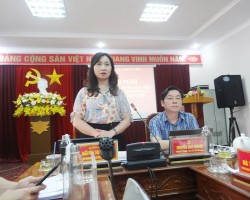 Đồng chí Nguyễn Thị Mai Thủy – Tỉnh ủy viên, Chủ tịch Hội Nông dân tỉnh phát biểu tại buổi làm việc