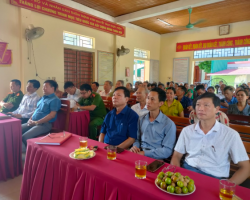 Hội Nông dân xã Tùng Châu ra mắt Câu lạc bộ “Nông dân với pháp luật”