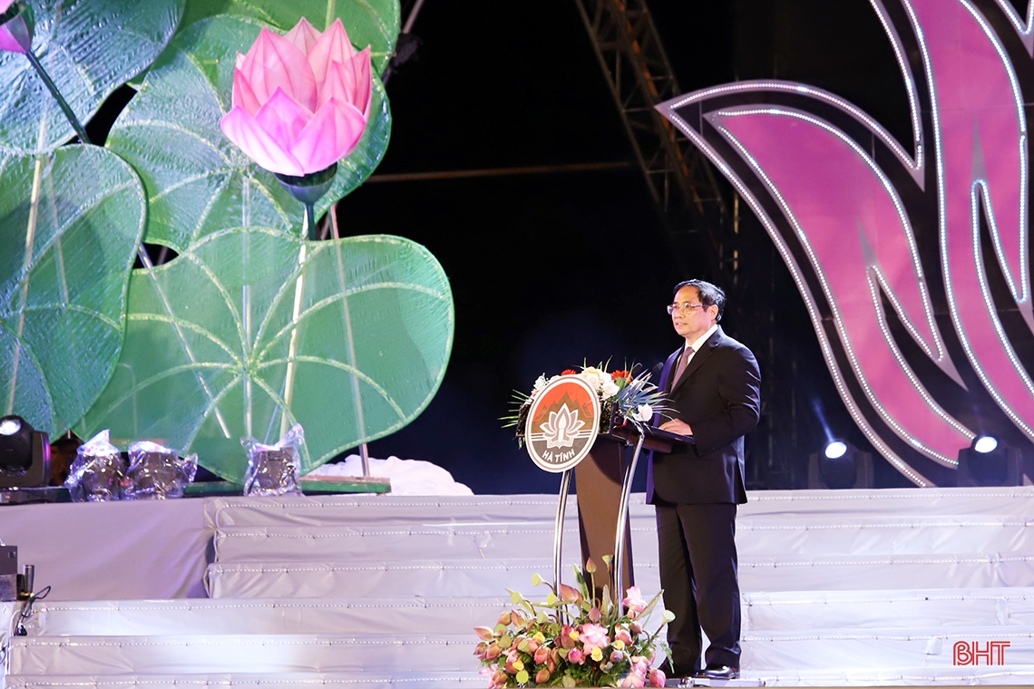 Thủ tướng Phạm Minh Chính: Phấn đấu năm 2030, Hà Tĩnh trở thành tỉnh khá của cả nước