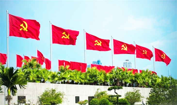 Ðảng ta luôn trăn trở, tìm tòi, nghiên cứu để làm sáng tỏ hơn về tương lai của chủ nghĩa xã hội và con đường đi lên chủ nghĩa xã hội ở Việt Nam. Ảnh minh họa: Tuyengiao.vn