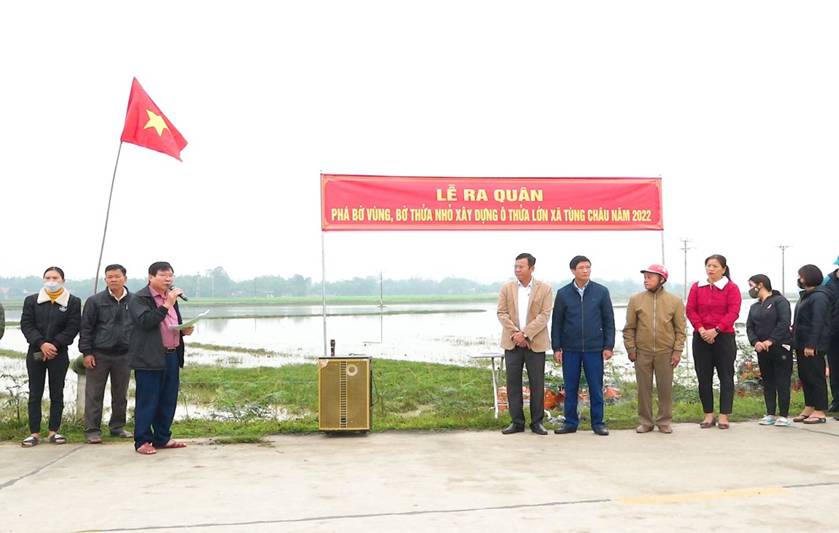 Vụ Xuân 2023, xã Tùng Châu huyện Đức Thọ xây dựng trên 21,1 ha cánh đồng liền thửa