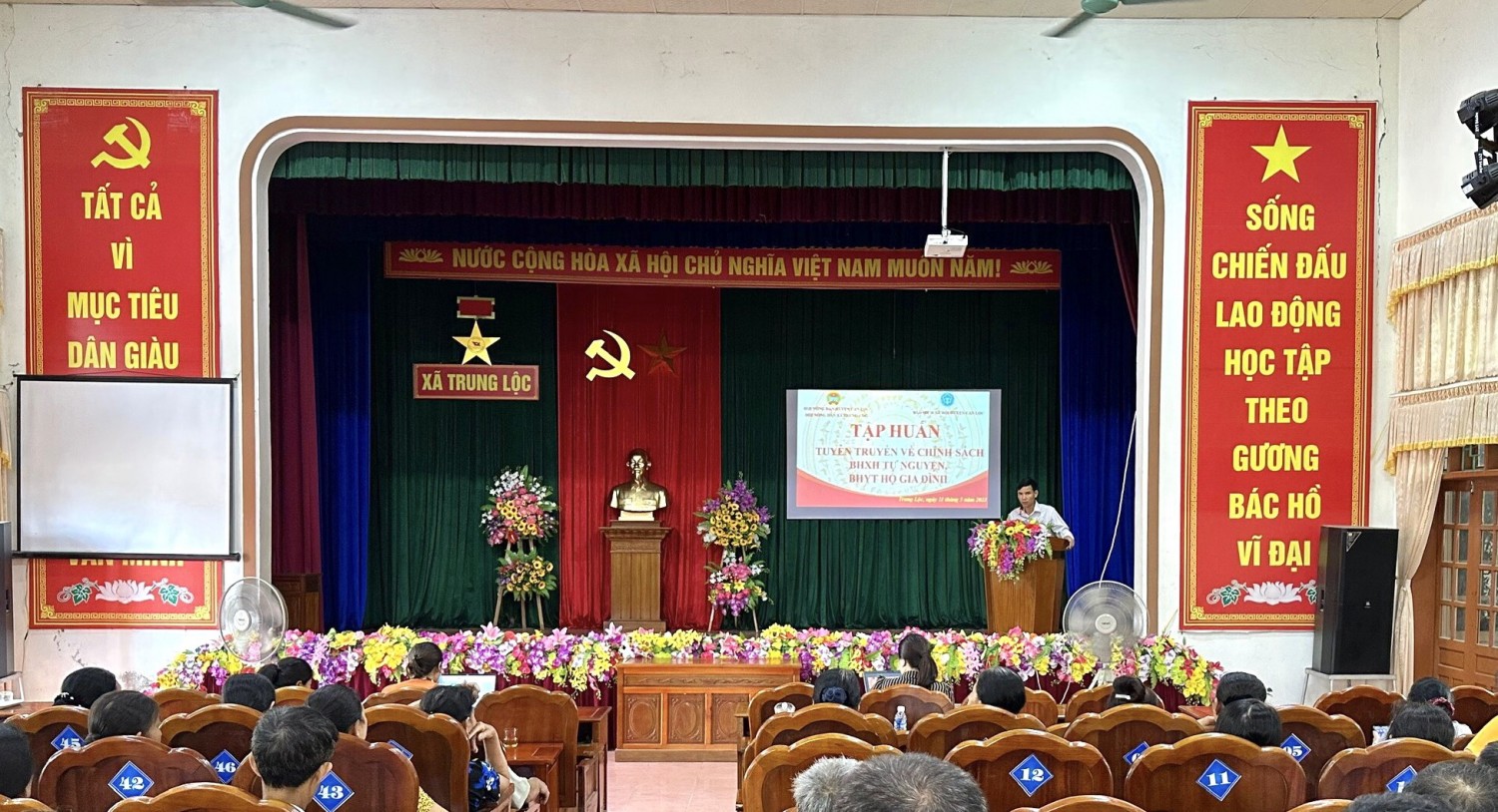 Hội Nông dân xã Trung Lộc phối hợp tập huấn tuyên truyền chính sách BHXH tự nguyện, BHYT