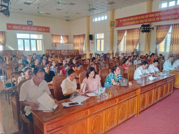 Bế giảng Lớp sơ cấp nghề Kỹ thuật chế biến món ăn cho lao động nông thôn tại xã Quang Vĩnh, huyện Đức Thọ