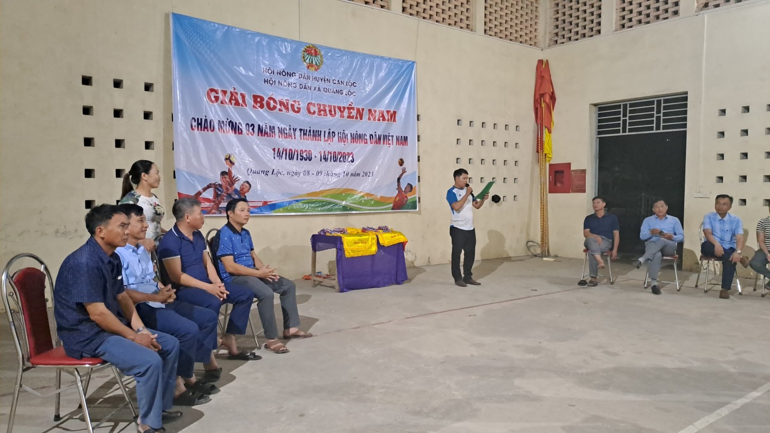 Hội Nông dân xã Quang Lộc tổ chức giải bóng chuyền nam năm 2023