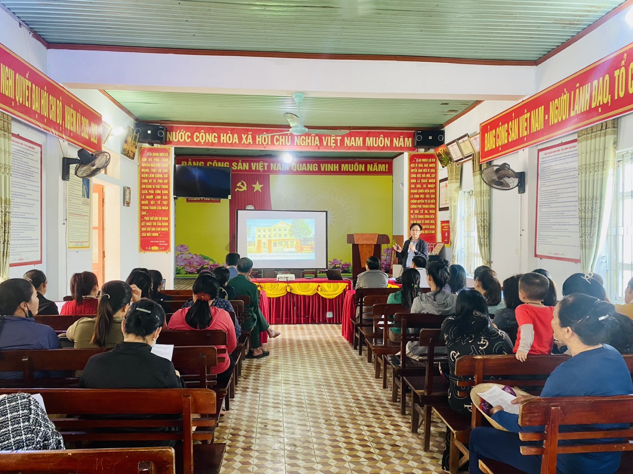 Hội thảo tư vấn giới thiệu việc làm cho hội viên nông dân xã Kỳ Phú