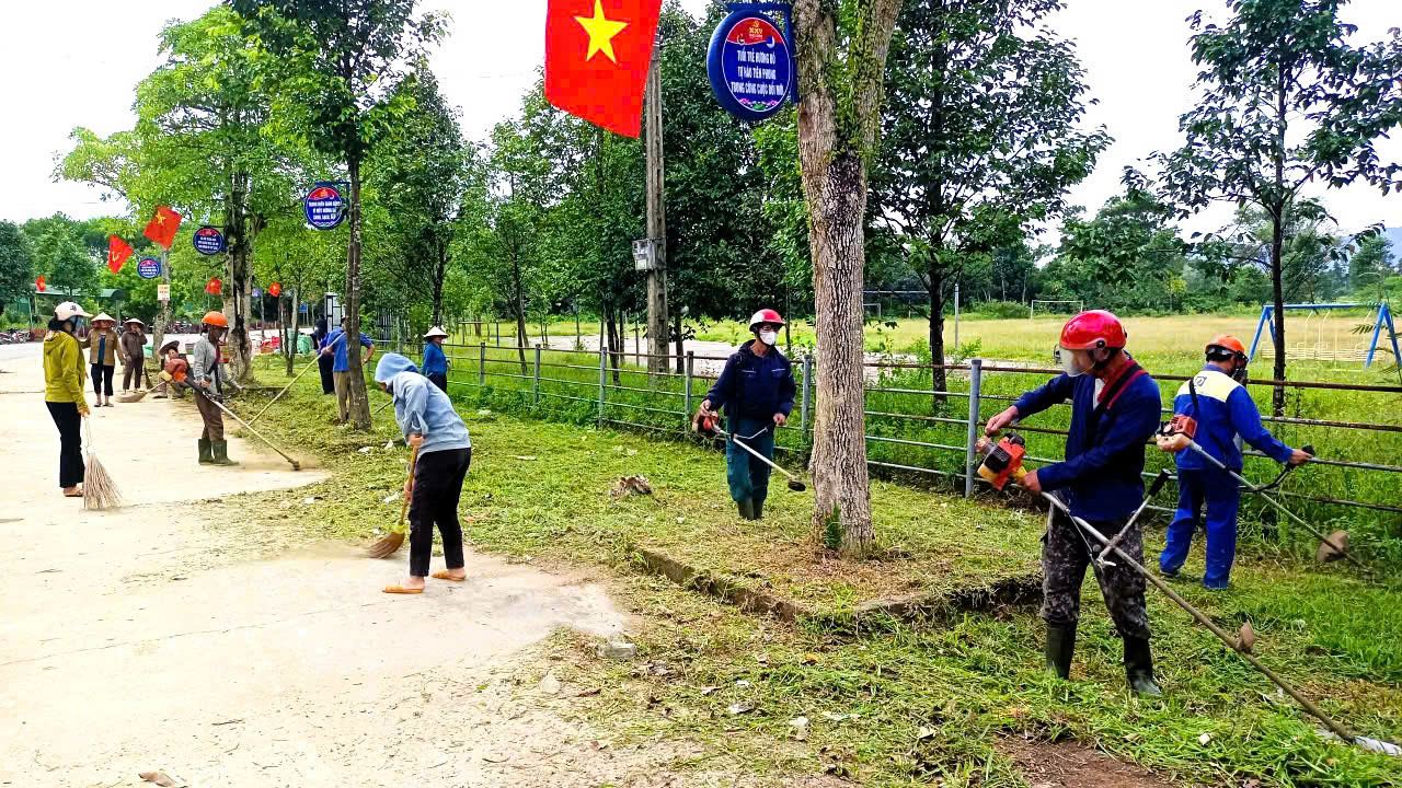 Phát huy vai trò Chi hội Nông dân trong bảo vệ môi trường nông thôn bền vững